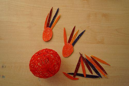 Делаем детали петушка.